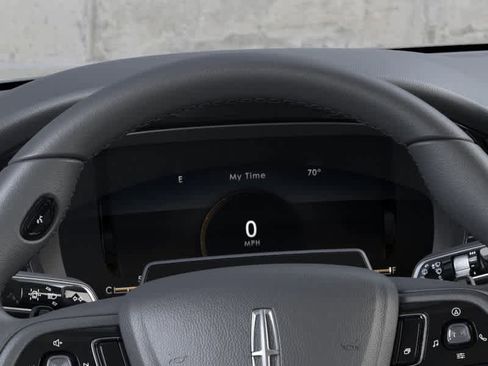 New 2026 Lincoln Corsair Premiere image 13