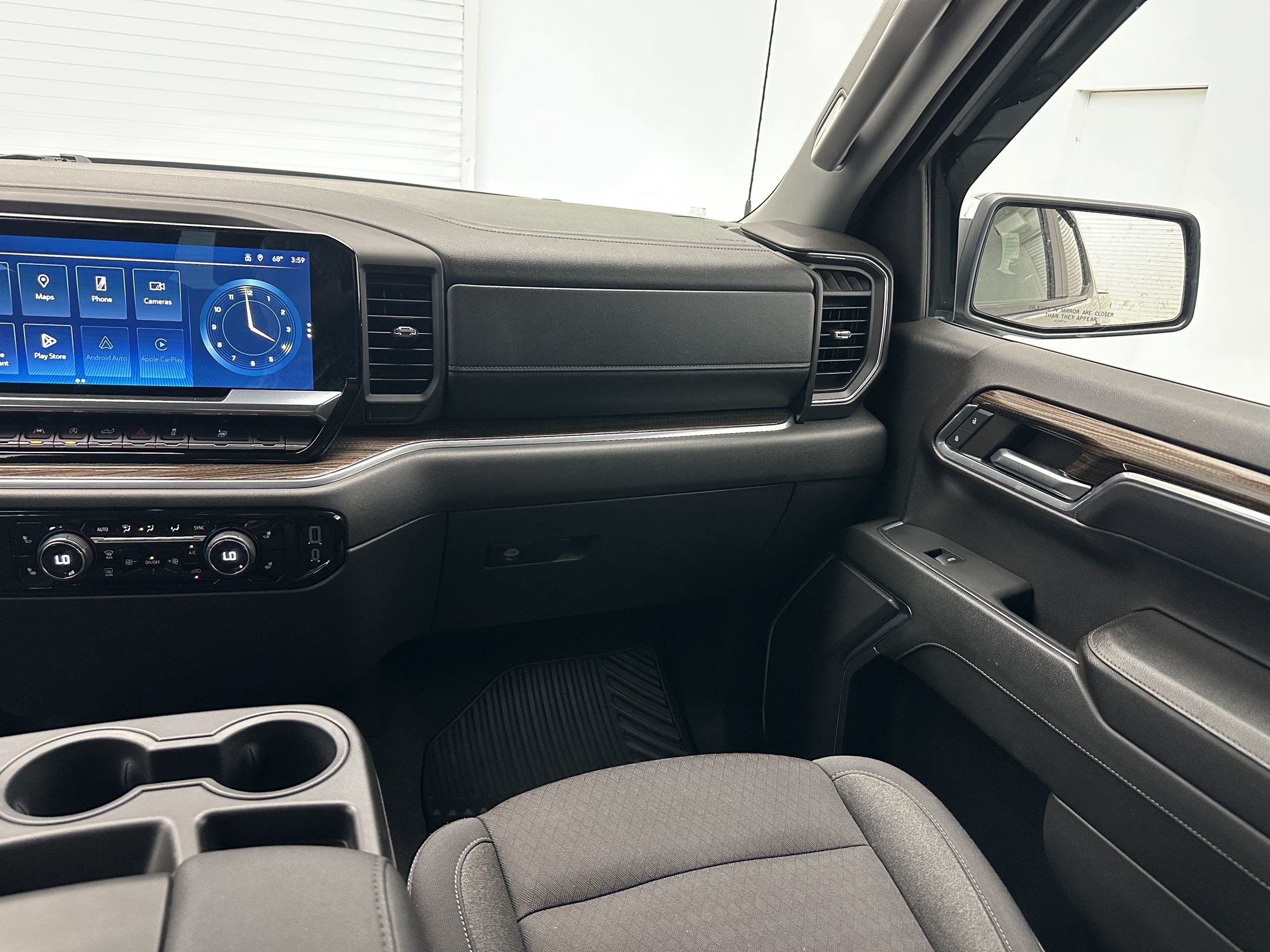 Certified 2024 Chevrolet Silverado 1500 LT AWD/4WD image 27