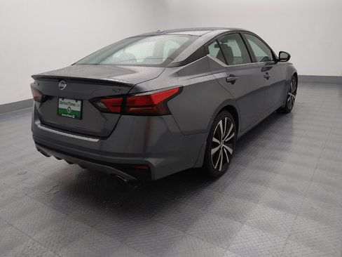 Used 2022 Nissan Altima 2.5 SR image 9