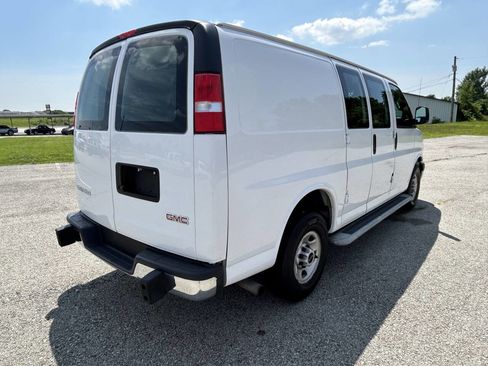 Used 2020 GMC Savana 2500 w/ Driver Convenience Package image 6