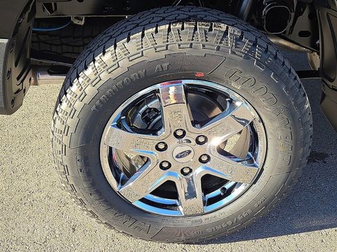 New 2025 Ford Ranger XLT w/ FX4 Off-Road Package image 7