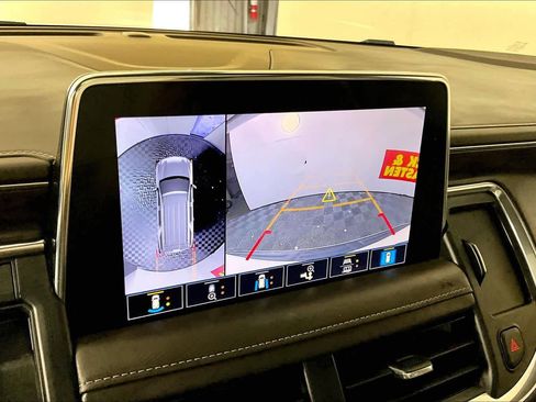 Used 2021 Chevrolet Tahoe LT w/ LT Signature Package image 25