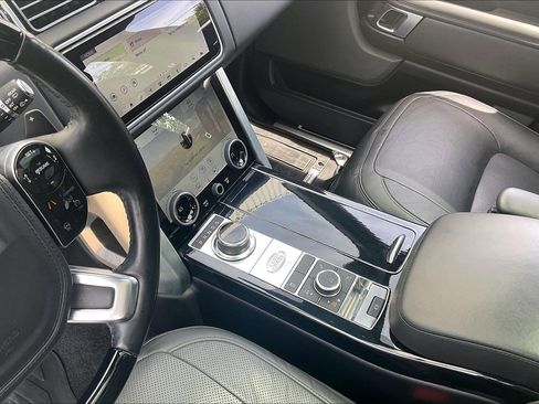 Used 2019 Land Rover Range Rover Long Wheelbase Supercharged AWD/4WD image 21