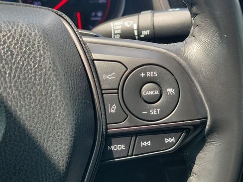 Used 2021 Toyota Camry XSE FWD image 28