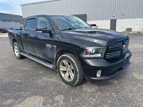 Used 2016 RAM 1500 Sport w/ Sport Premium Group image 5