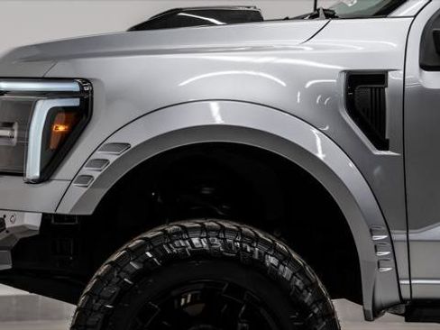 Used 2024 Ford F150 Lariat image 12