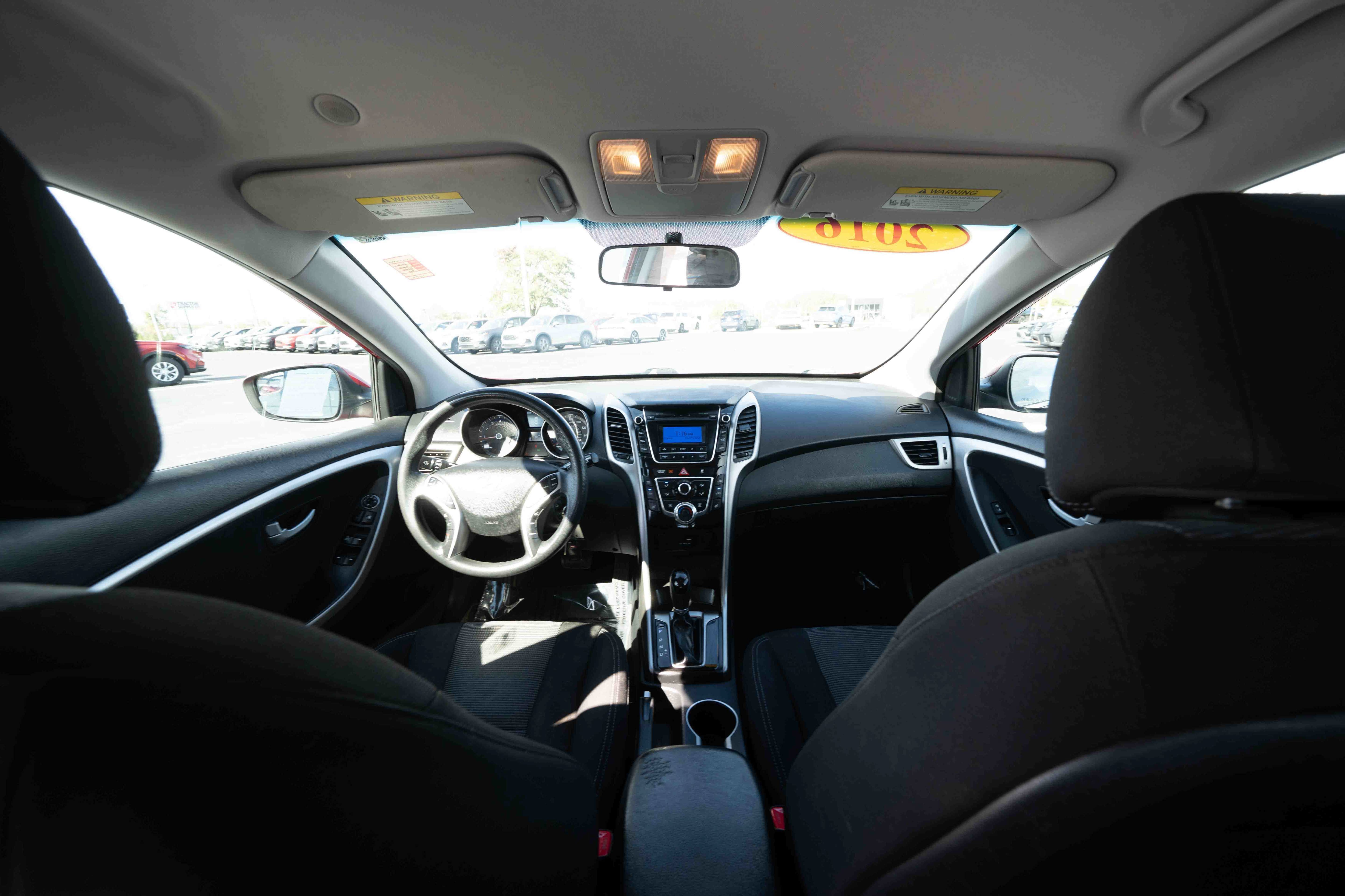 Used 2016 Hyundai Elantra GT FWD image 20