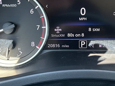 Used 2025 Nissan Sentra SV FWD image 33