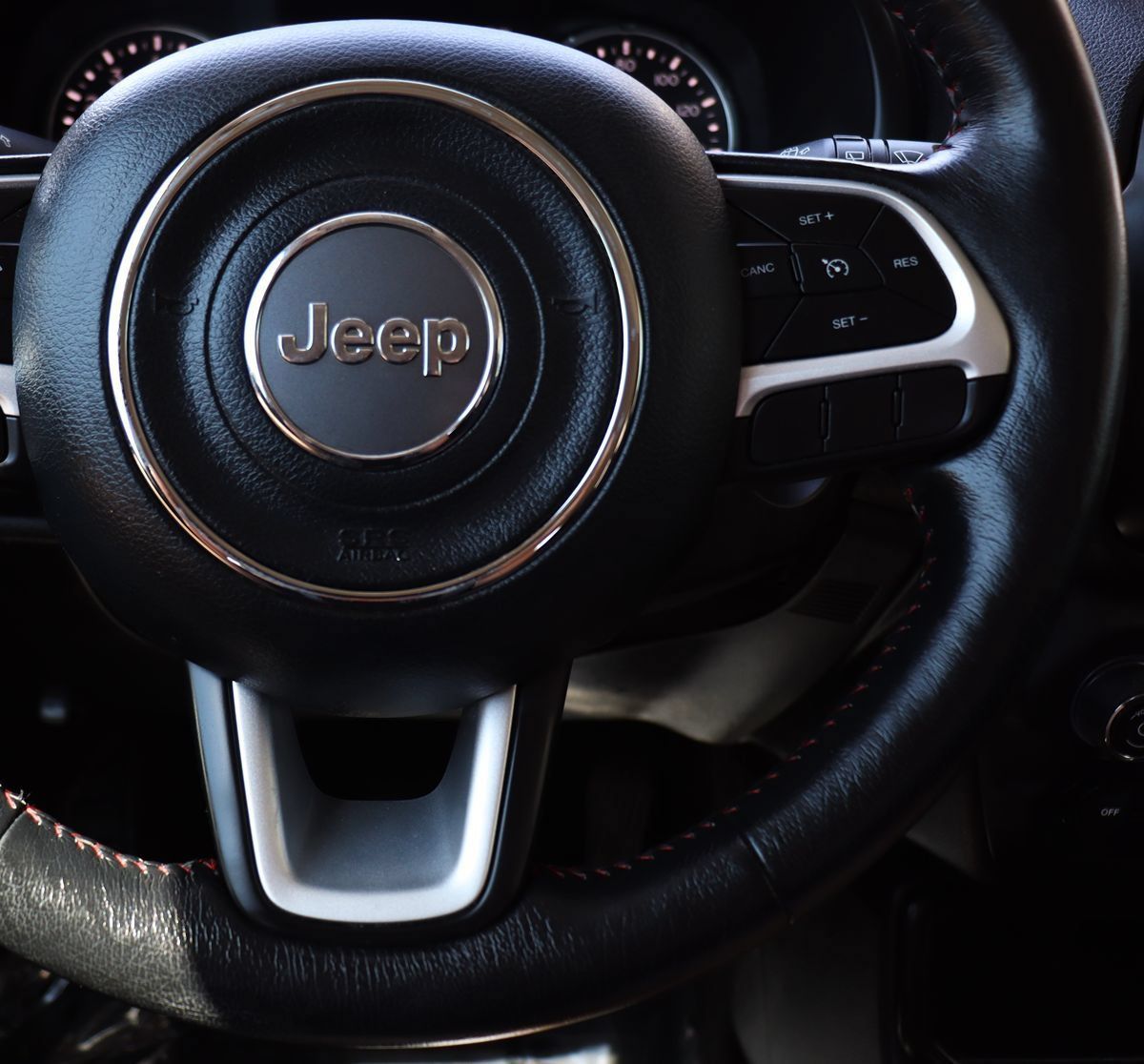 Used 2021 Jeep Renegade Latitude w/ Convenience Group FWD image 53