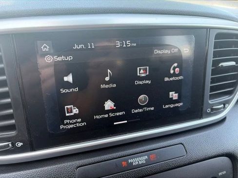 Used 2020 Kia Sportage LX FWD image 19
