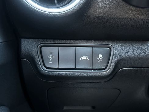 Used 2020 Kia Forte LXS FWD image 29