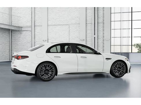 New 2026 Mercedes-Benz E 53 AMG e 4MATIC Sedan image 17