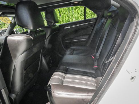 Used 2023 Chrysler 300 S RWD image 31