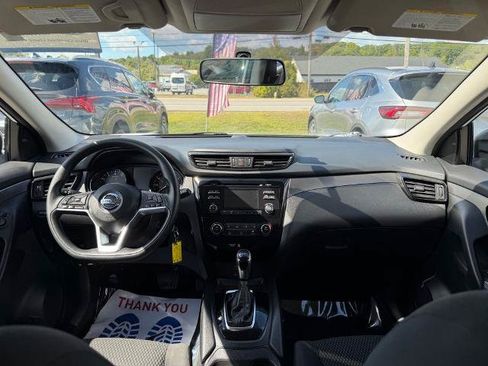 Used 2018 Nissan Rogue Sport S AWD/4WD image 5
