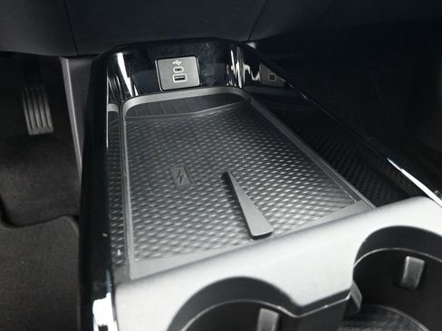 Certified 2025 Ford Mustang Mach-E Select w/ Comfort Package Lite image 17