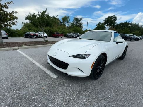 Used 2022 MAZDA MX-5 Miata RF Grand Touring RWD image 4