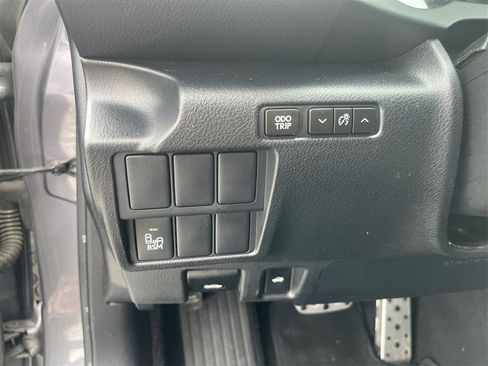 Used 2015 Lexus IS 250 image 17