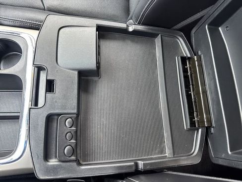 Used 2018 RAM 1500 Laramie w/ Convenience Group image 55