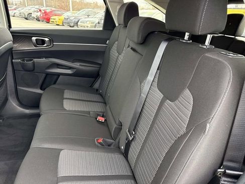 New 2026 Kia Sorento LX image 15