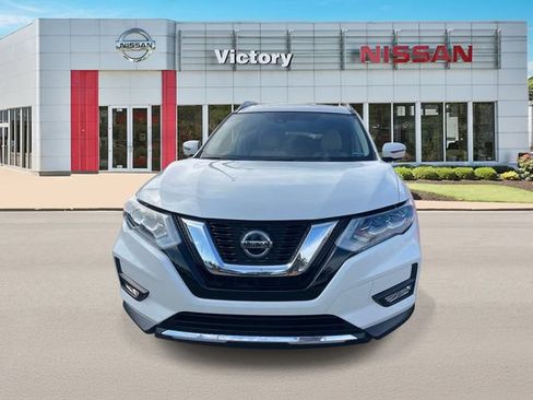 Used 2018 Nissan Rogue SL w/ Premium Package AWD/4WD image 6