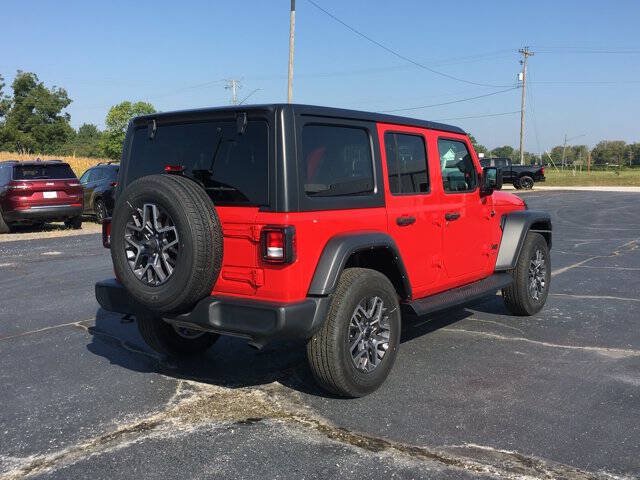 Used 2022 Jeep Wrangler Unlimited Sport AWD/4WD image 3