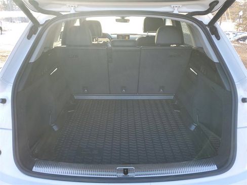 Used 2018 Audi Q5 Prestige w/ Prestige Package image 7
