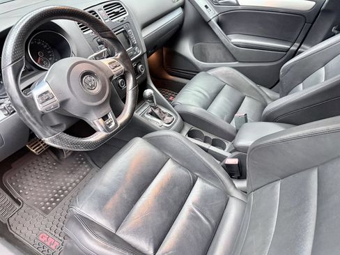 Used 2013 Volkswagen GTI Autobahn FWD image 9