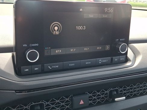 Used 2024 Honda Accord EX image 17