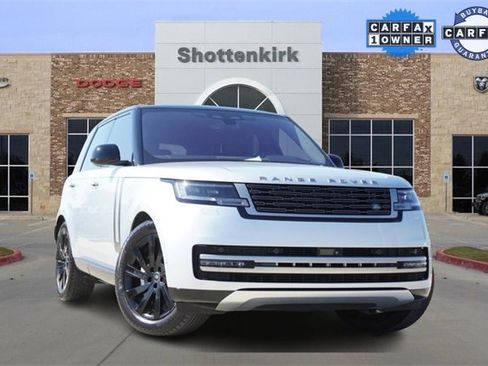 Used 2023 Land Rover Range Rover SE image 1