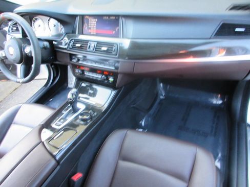 Used 2015 BMW 535i Sedan image 27