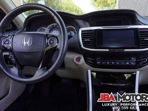 Used 2017 Honda Accord EX-L image 97
