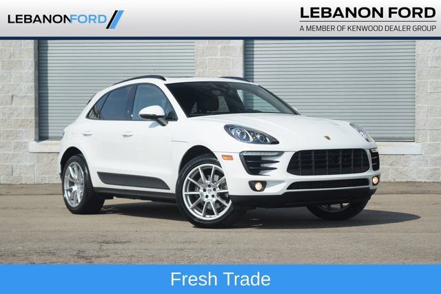 Used 2018 Porsche Macan AWD/4WD image 1