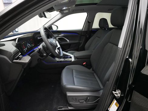 Used 2025 Audi Q5 Premium w/ Convenience Package AWD/4WD image 7