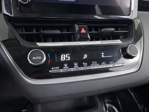 Used 2023 Toyota Corolla LE image 16