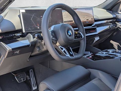 New 2026 BMW 530i w/ M Sport Package RWD image 3