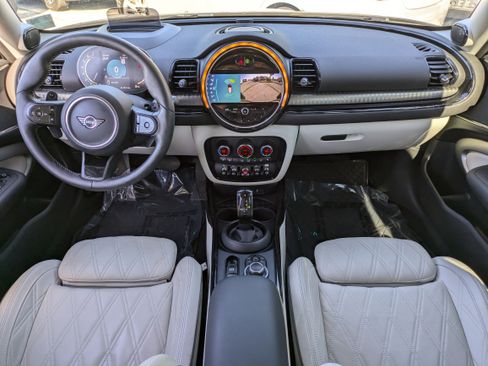 Used 2022 MINI Cooper Clubman S image 16