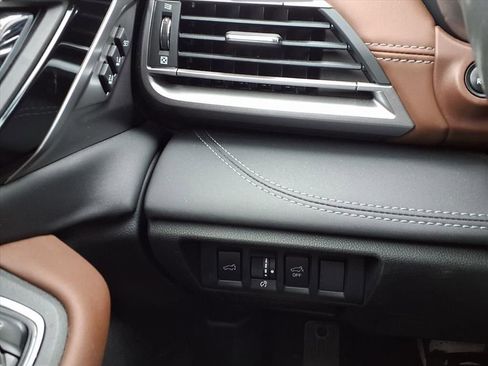 Used 2020 Subaru Outback Touring XT image 8