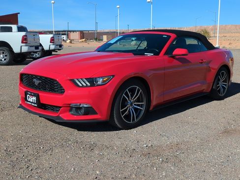 Used 2015 Ford Mustang Premium image 8
