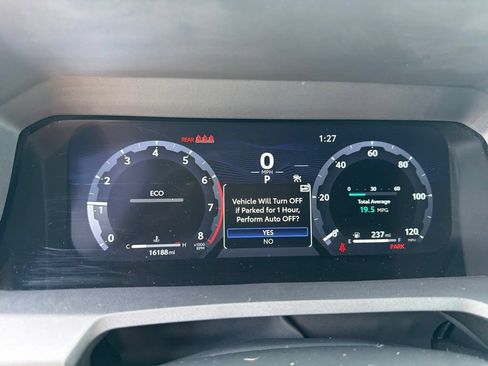 Used 2025 Toyota Tacoma TRD Off-Road AWD/4WD image 2