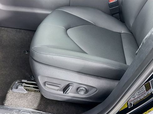 New 2026 Toyota Grand Highlander XLE image 23