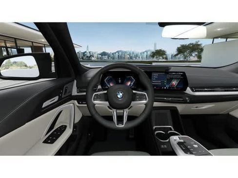 New 2027 BMW X2 xDrive28i AWD/4WD image 14