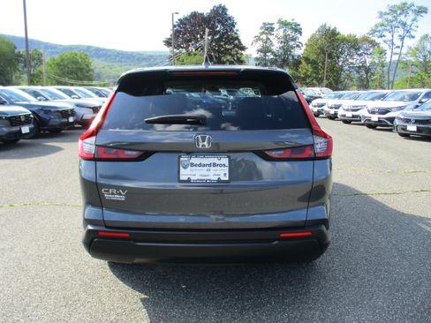 Certified 2024 Honda CR-V EX image 6