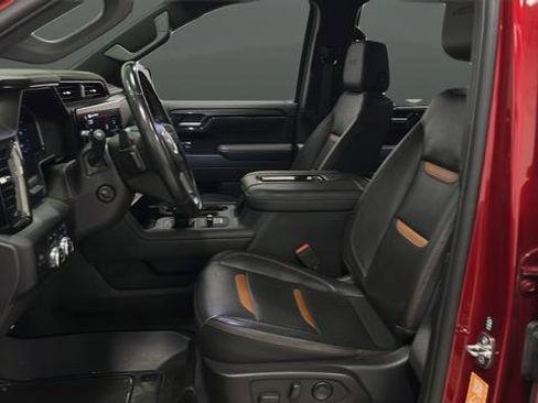 Used 2022 GMC Sierra 1500 AT4 w/ AT4 Premium Package image 18