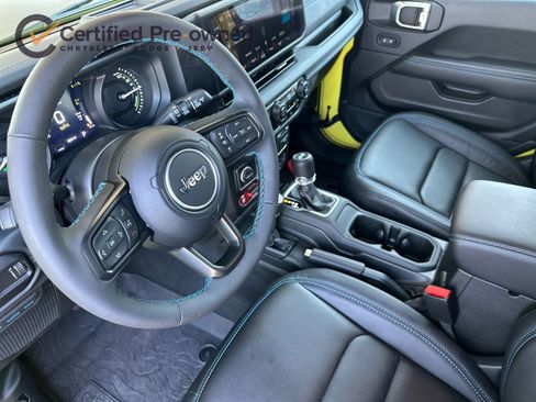 Used 2024 Jeep Wrangler Unlimited Rubicon 4xe AWD/4WD image 11