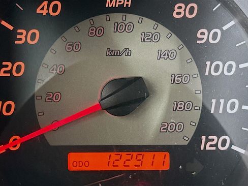 Used 2010 Toyota Tacoma 2WD Regular Cab image 18