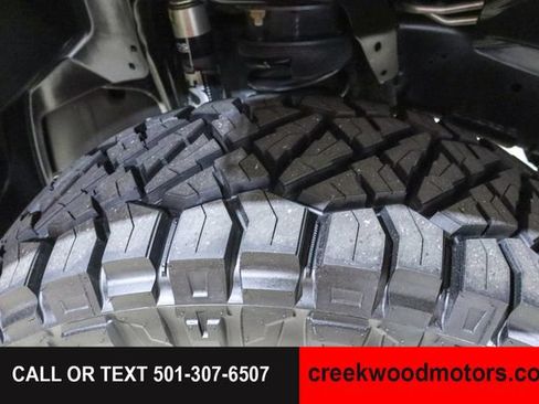 Used 2024 RAM 2500 Limited AWD/4WD image 21