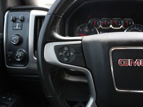 Used 2017 GMC Sierra 1500 SLE w/ SLE Value Package AWD/4WD image 10