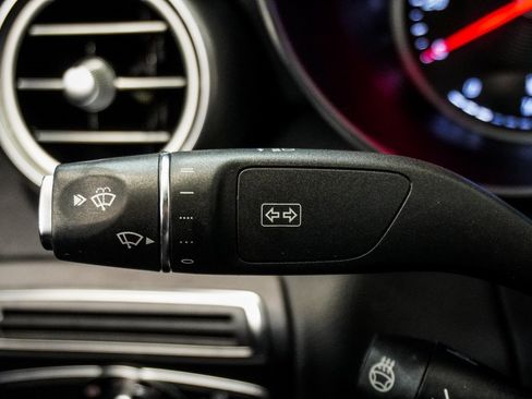 Used 2019 Mercedes-Benz C 300 4MATIC Sedan image 20