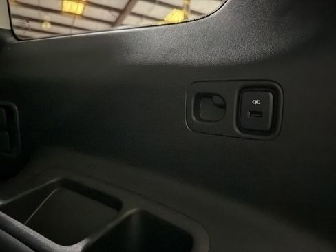 Used 2021 GMC Acadia Denali image 35