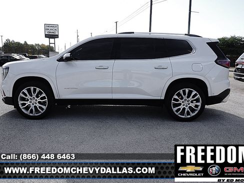 Certified 2024 GMC Acadia Denali w/ Super Cruise Package FWD image 4
